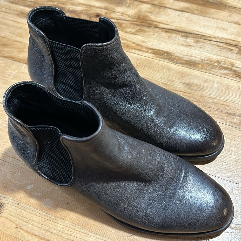 Alberto Fasciani Leather Chelsea boots size 37 1/2 / 6 1/2